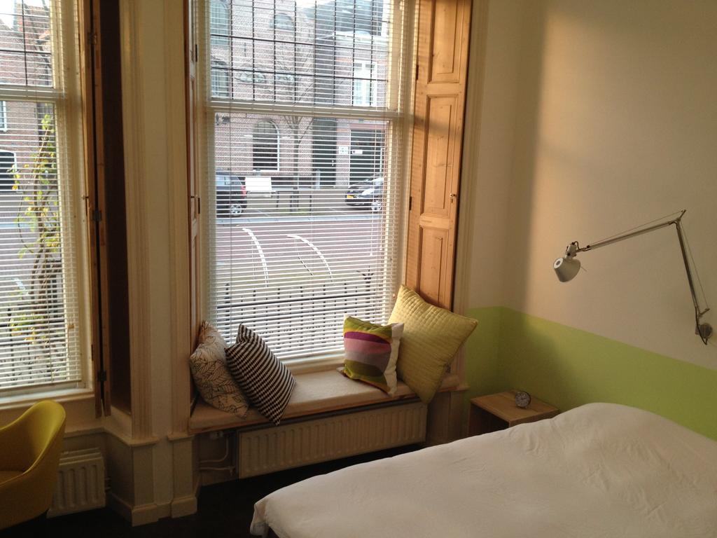 Bed And Breakfast De Oude Pastorie Sneek Room photo